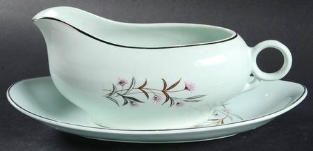 Strawflower Gravy Boat & Underplate/Relish