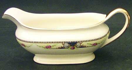 UNI5 Gravy Boat
