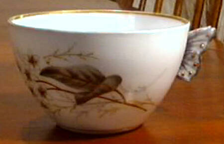 D240 Flat Cup