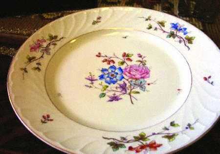 2872 Salad Plate