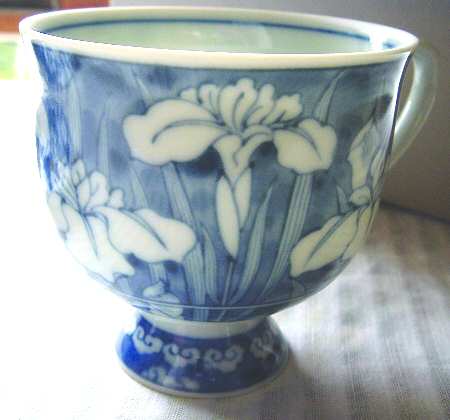 JAP1432 Footed Cup
