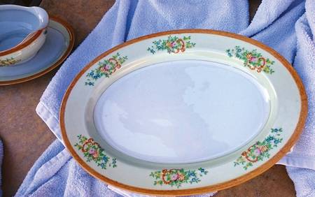 UCA42 12" Oval Serving Platter