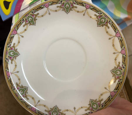 UNC165 Saucer