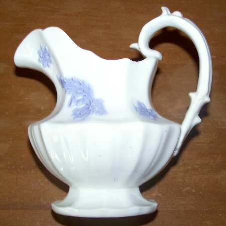 UC332 Creamer