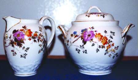 UC339 Sugar Bowl & Lid