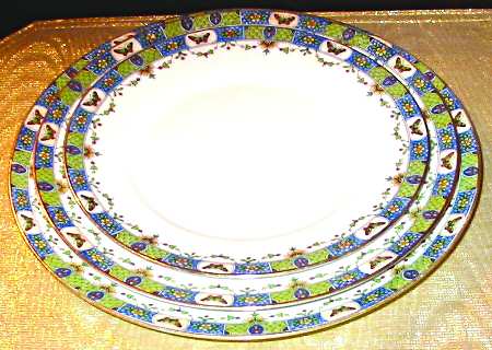 UNC176 Dinner Plate