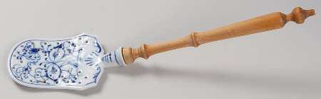 Blue Onion Wood Handle Spatula