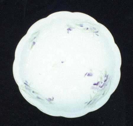 10081 9" Round Vegetable Bowl