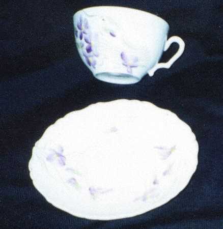 10081 Flat Cup & Saucer Set