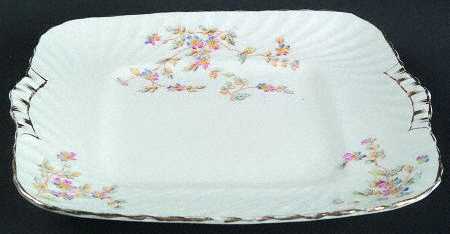 3589 Square Handled Cake Plate
