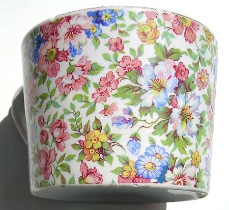 Garden's Flowers by Unknown Manufacturer