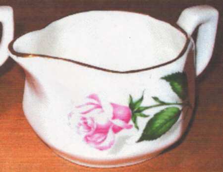 Queen of Roses Creamer