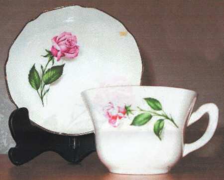 Queen of Roses Flat Cup & Saucer Set