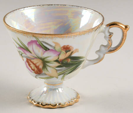 Flower of the Month Footed Cup