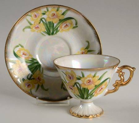 Flower of the Month Footed Cup & Saucer Set