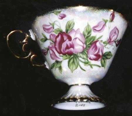 Flower of the Month Footed Cup