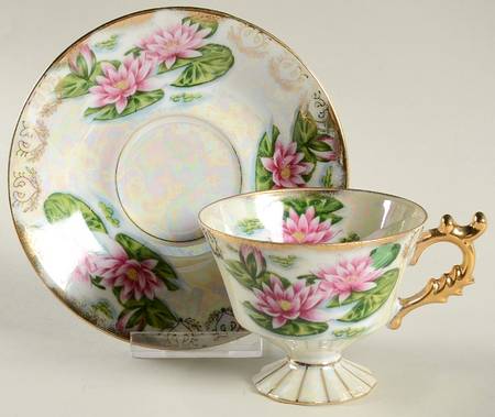 Flower of the Month Footed Cup & Saucer Set