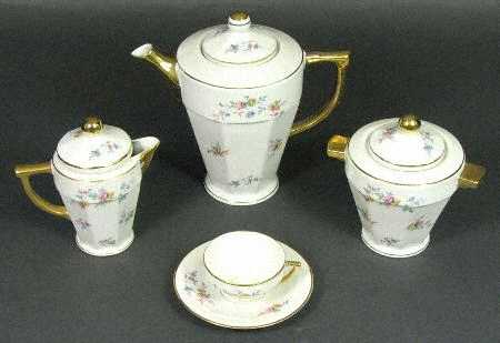 249 Coffee Pot & Lid