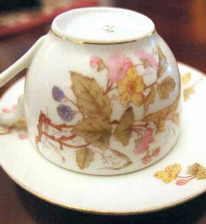 691 Flat Cup & Saucer Set