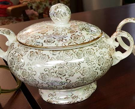 Lady Pearlwick Sugar Bowl & Lid