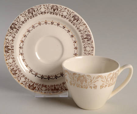 USA93 Flat Cup & Saucer Set