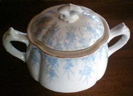 997 Sugar Bowl & Lid