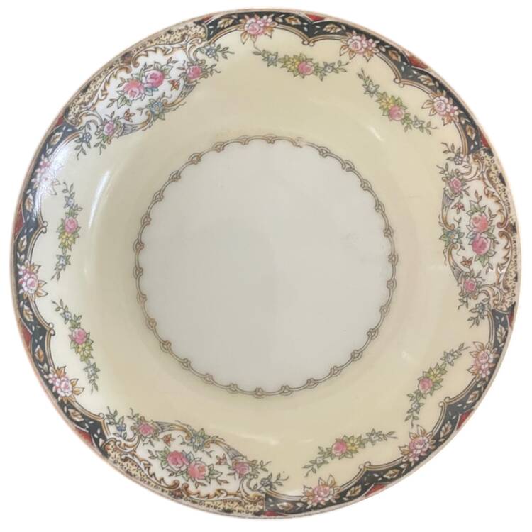 Old English Fruit/Dessert (Sauce) Bowl