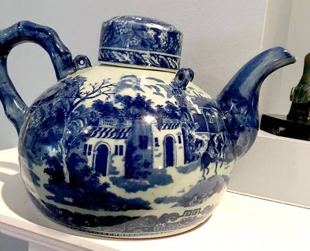 CX919 Teapot & Lid