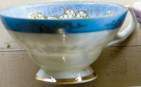 K-100 Footed Cup