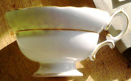 14172 Footed Cup