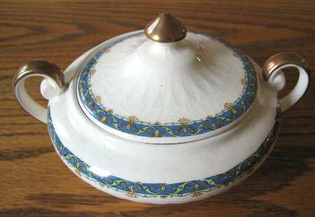 UC609 Sugar Bowl & Lid