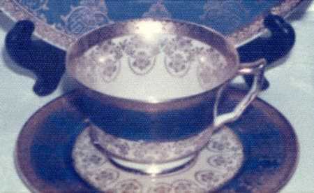 UC98 Blue Footed Cup & Saucer Set
