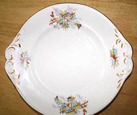 1672-1 Handled Cake Plate