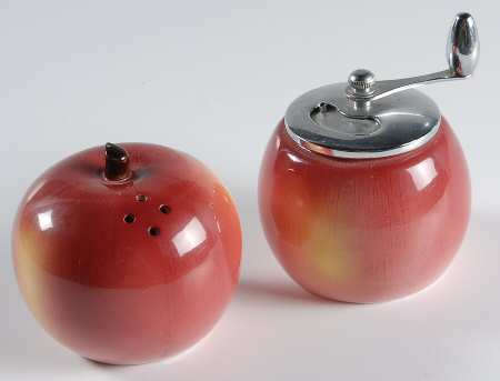 Apple Face Salt & Pepper Mill Set (PEMI & SALI)