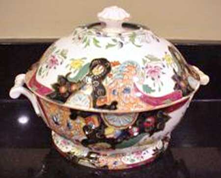 8242 Tureen &  Lid