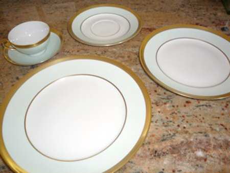 UPS5 Bread & Butter Plate