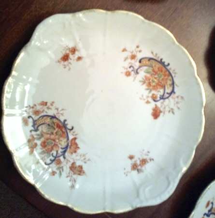 2106 Handled Cake Plate
