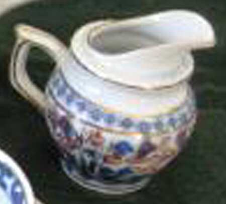 CX917 Creamer