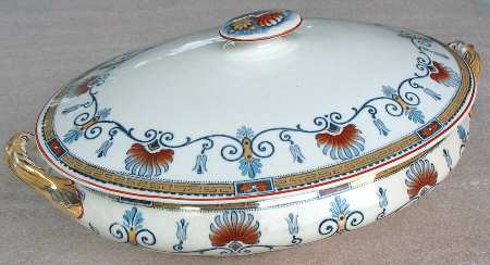 Myra Oval Covered Vegetable