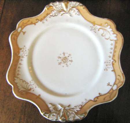 4222 Square Cake Plate