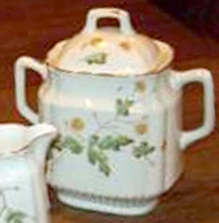 3423 Sugar Bowl & Lid