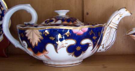 1953 Teapot & Lid
