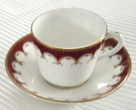 731 Flat Cup & Saucer Set