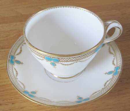 A1294 Footed Cup & Saucer Set