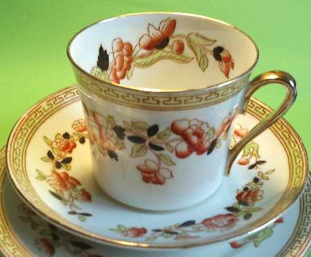 5229 Flat Cup & Saucer Set