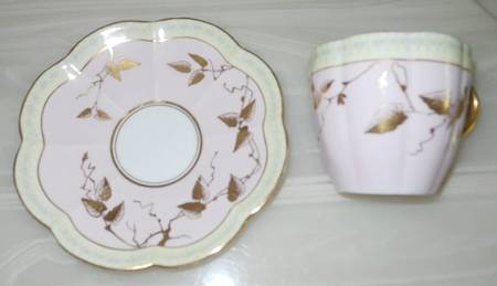 6046 Flat Cup & Saucer Set