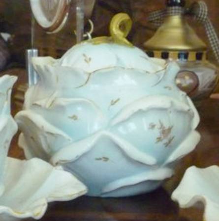 867-1536 Sugar Bowl & Lid