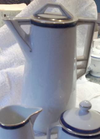 297 Coffee Pot & Lid