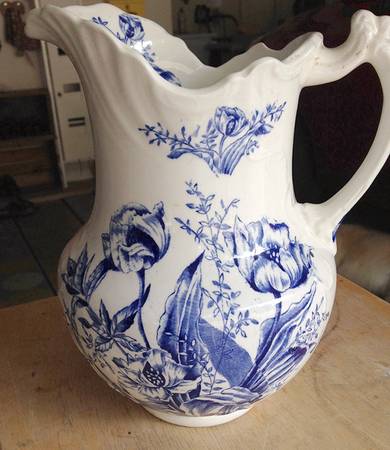 Tulip by Unknown Manufacturer