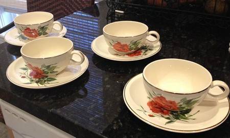 Crimson Rose Flat Cup & Saucer Set